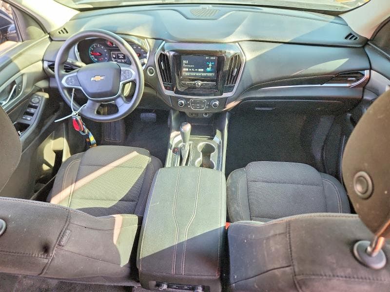 2018 CHEVROLET TRAVERSE LS 8