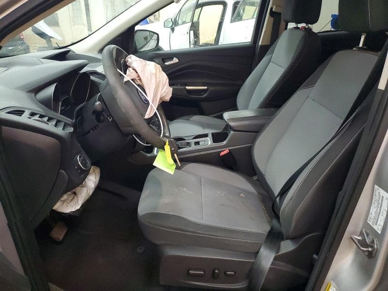 2017 FORD ESCAPE SE 7