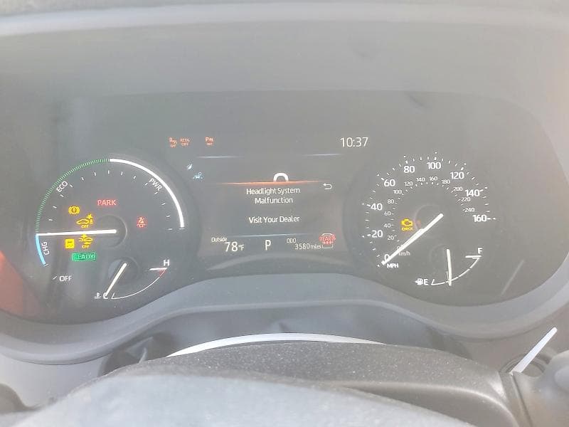 2026 TOYOTA SIENNA XLE 8-PASSENGER 9