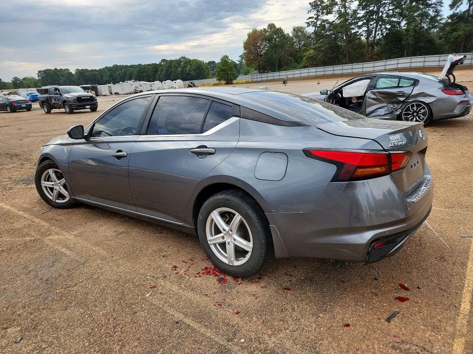 2020 NISSAN ALTIMA SR 2