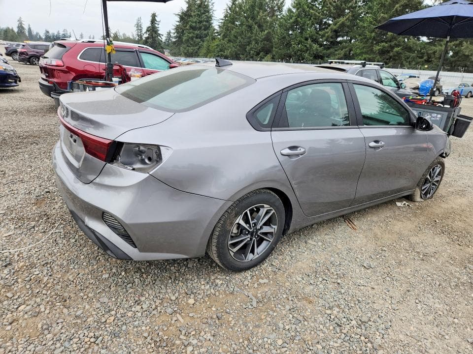 2024 KIA FORTE LXS 3