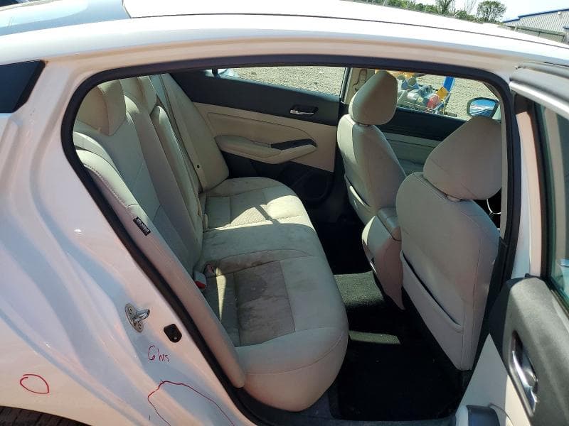 2019 NISSAN ALTIMA S 10