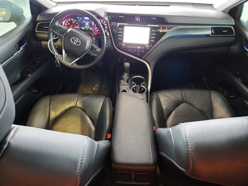 2020 TOYOTA CAMRY XSE 8