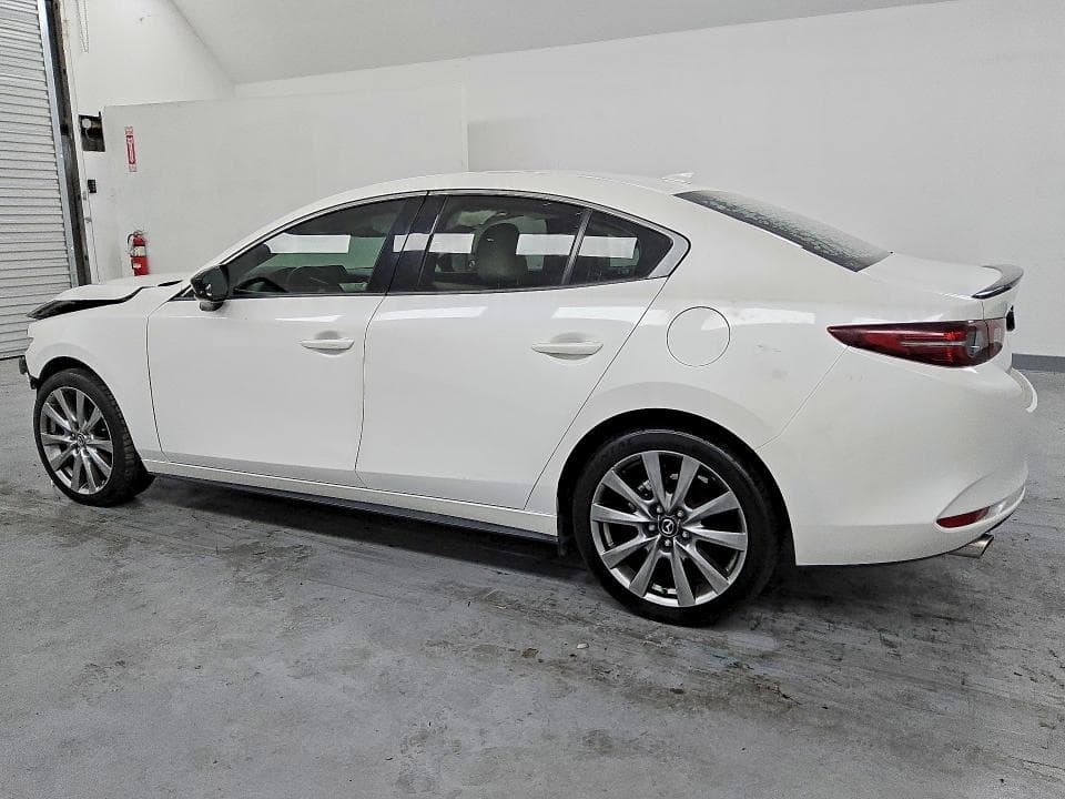 2020 MAZDA 3 PREMIUM 2