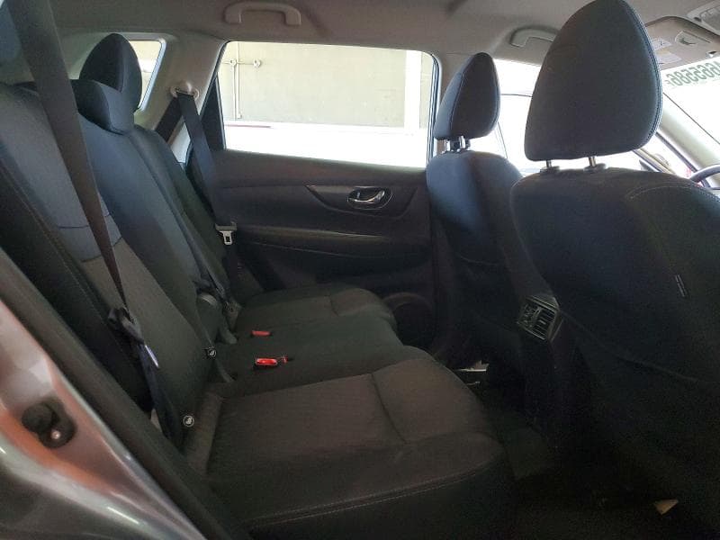 2017 NISSAN ROGUE SV 11