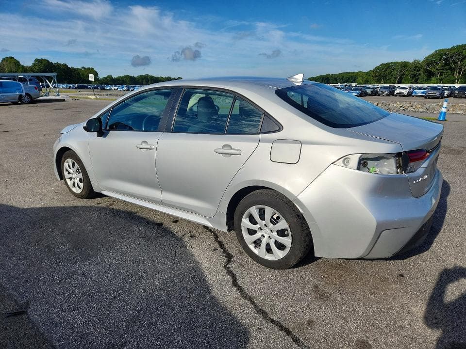 2024 TOYOTA COROLLA LE 2