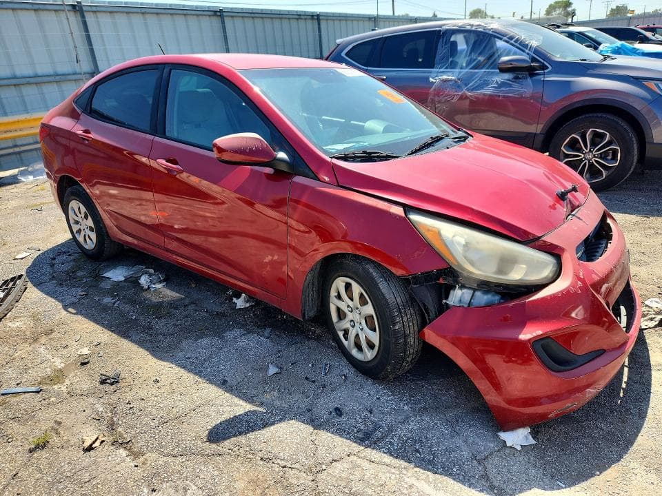 2017 HYUNDAI ACCENT SE 4