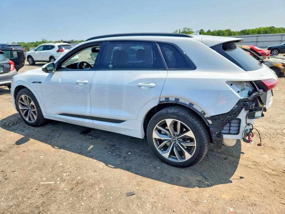 2021 AUDI E-TRON PREMIUM PLUS 2