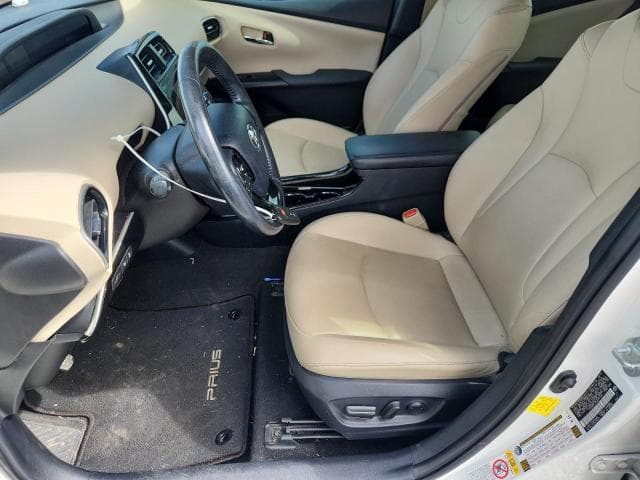 2019 TOYOTA PRIUS XLE 7