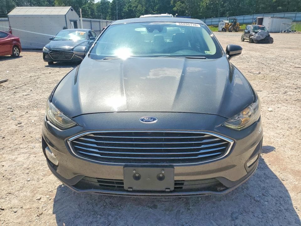 2019 FORD FUSION SE 5