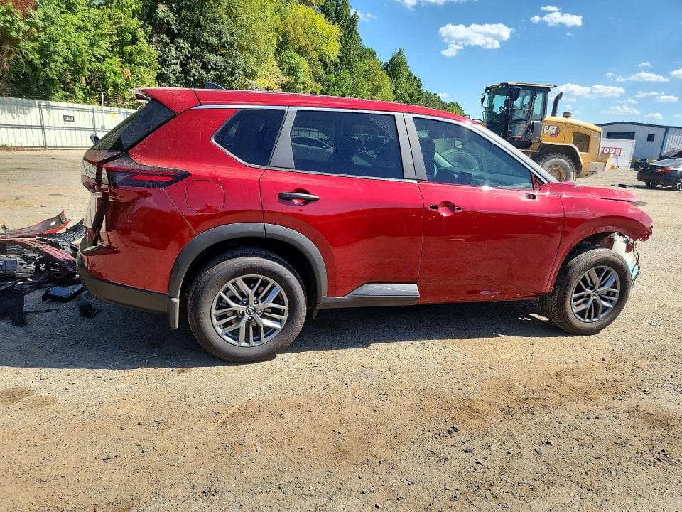 2026 NISSAN ROGUE S 3
