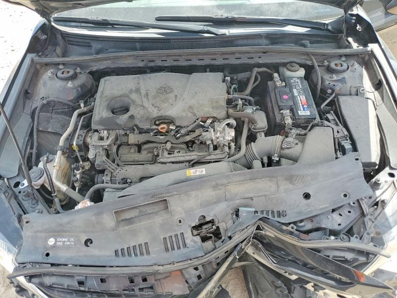 2021 TOYOTA CAMRY SE 11