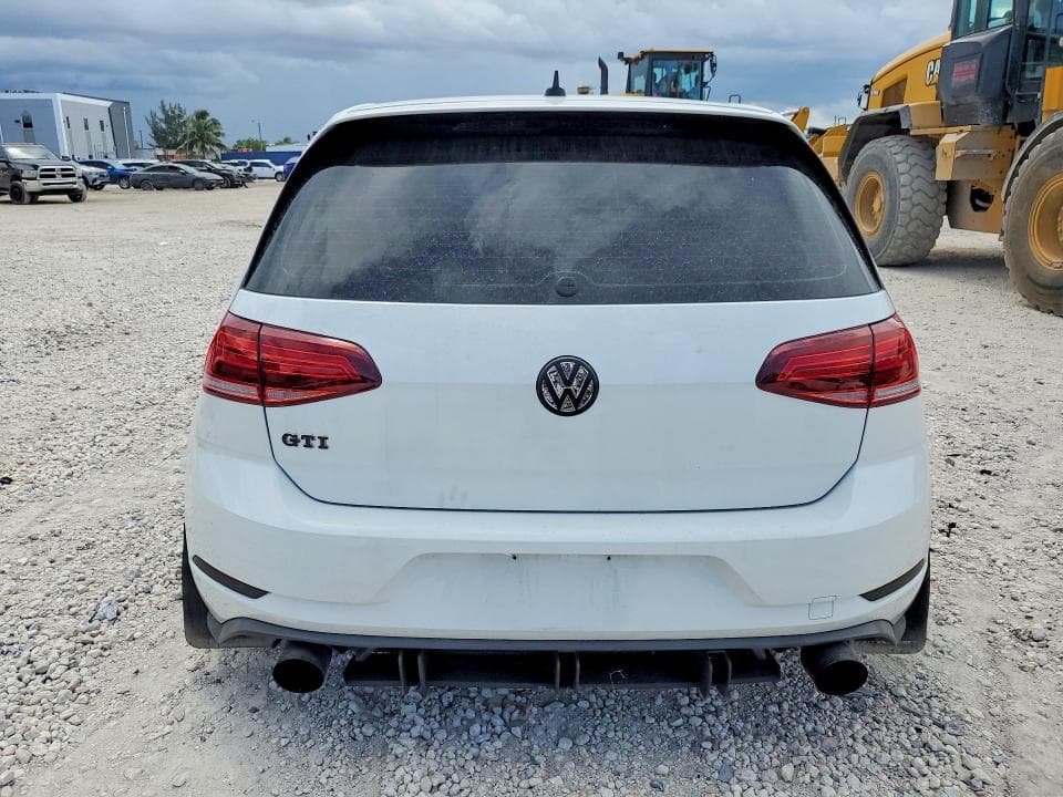 2018 VOLKSWAGEN GTI S 6