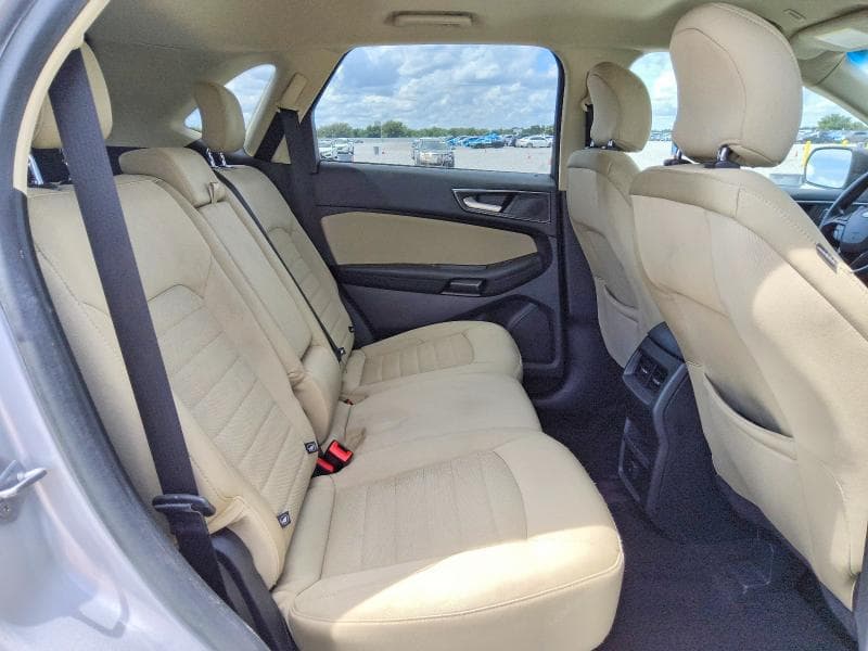 2019 FORD EDGE SE 10