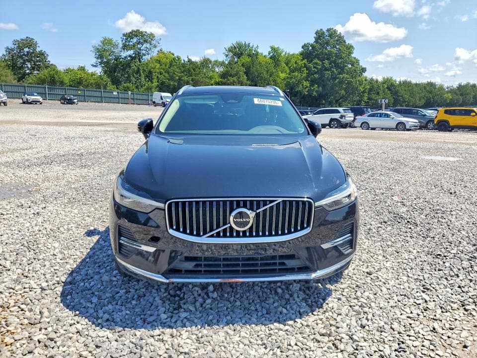 2023 VOLVO XC60 PLUS 5