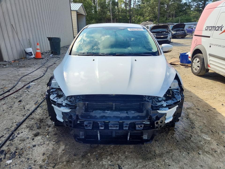 2017 FORD FOCUS SE 5