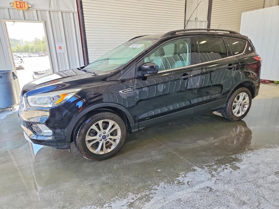 2017 FORD ESCAPE SE - 1