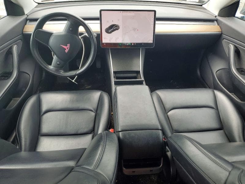 2019 TESLA MODEL 3 8