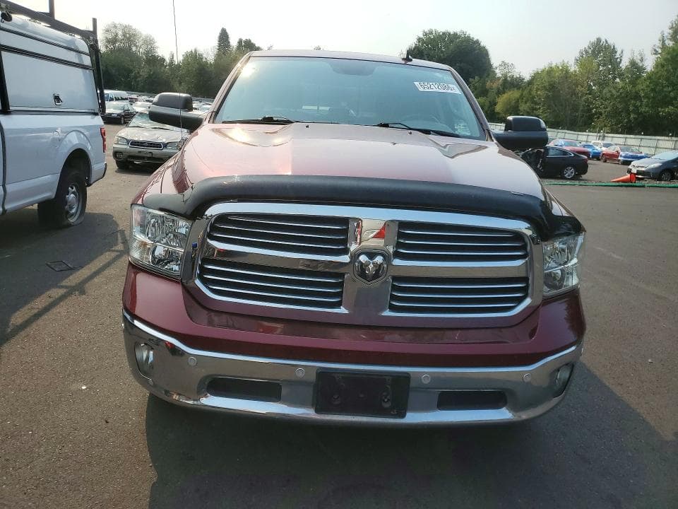 2017 RAM 1500 SLT 5