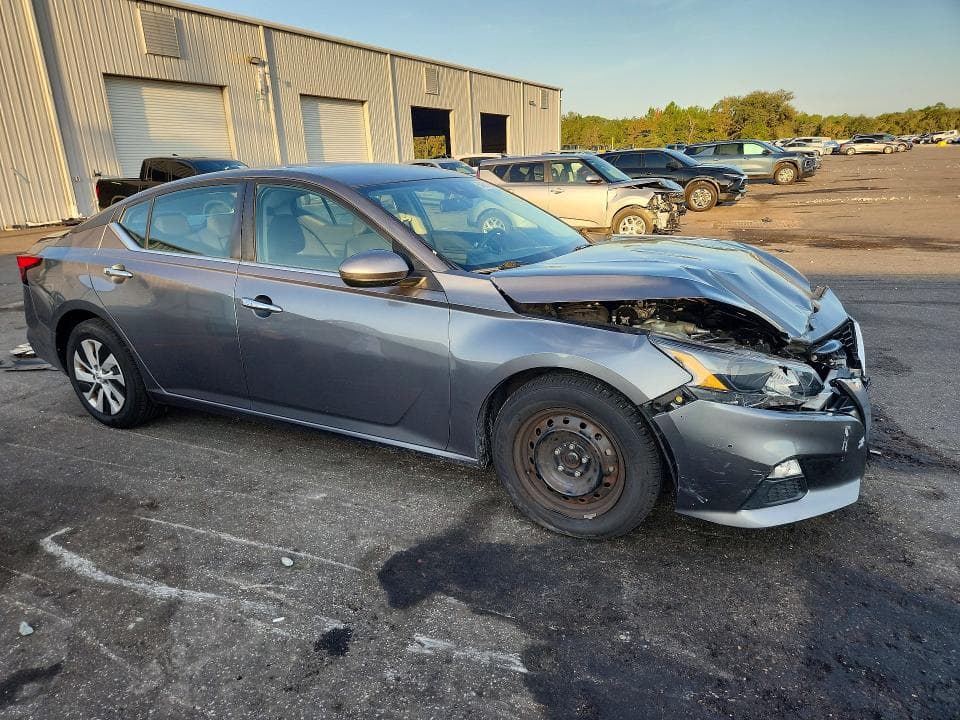 2022 NISSAN ALTIMA S 4