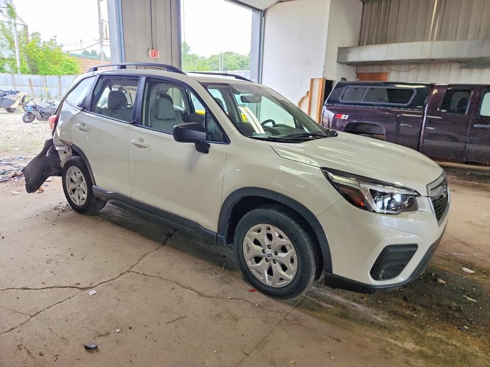 2021 SUBARU FORESTER 4