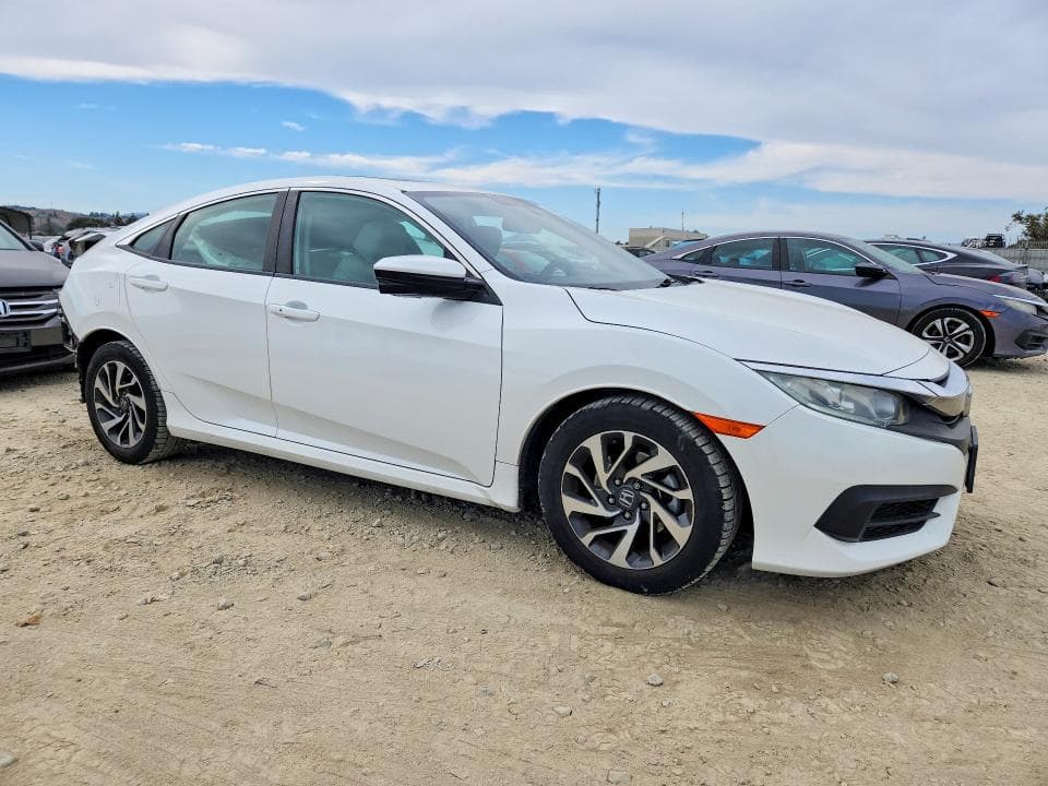 2018 HONDA CIVIC EX 4