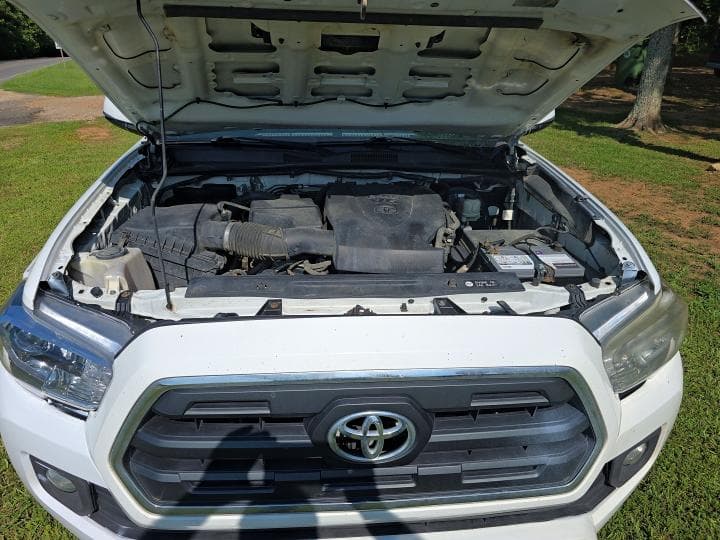 2017 TOYOTA TACOMA TRD SPORT 7