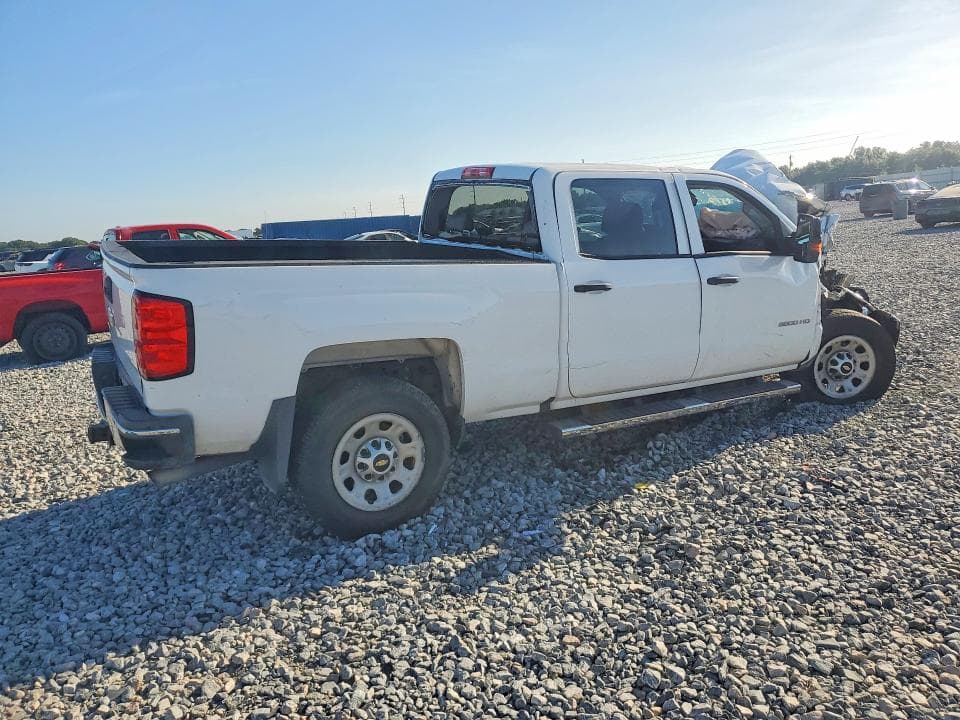 2017 CHEVROLET SILVERADO C3500 3