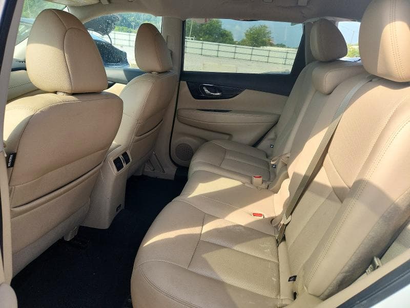 2019 NISSAN ROGUE SL 11
