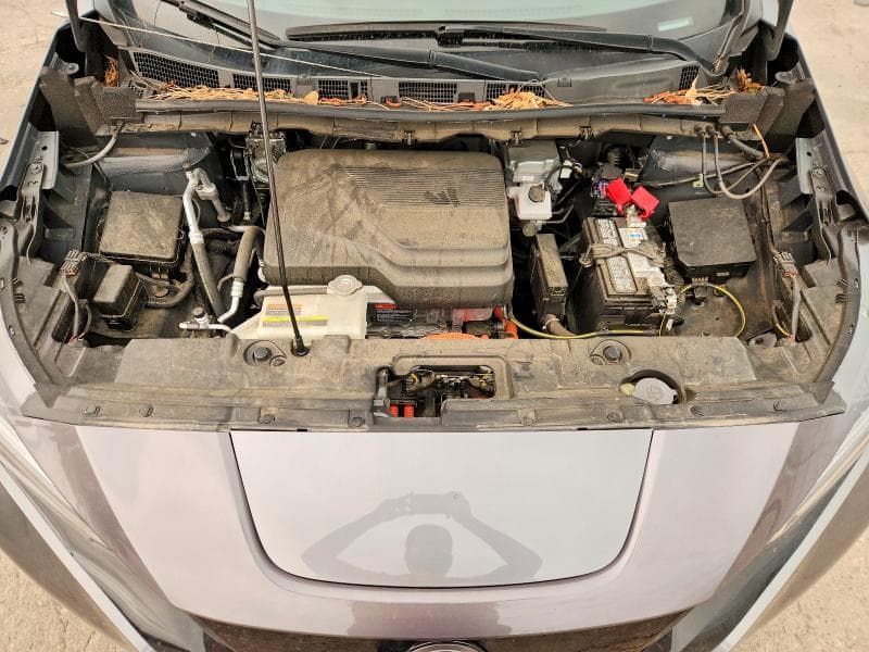 2025 NISSAN LEAF S 11