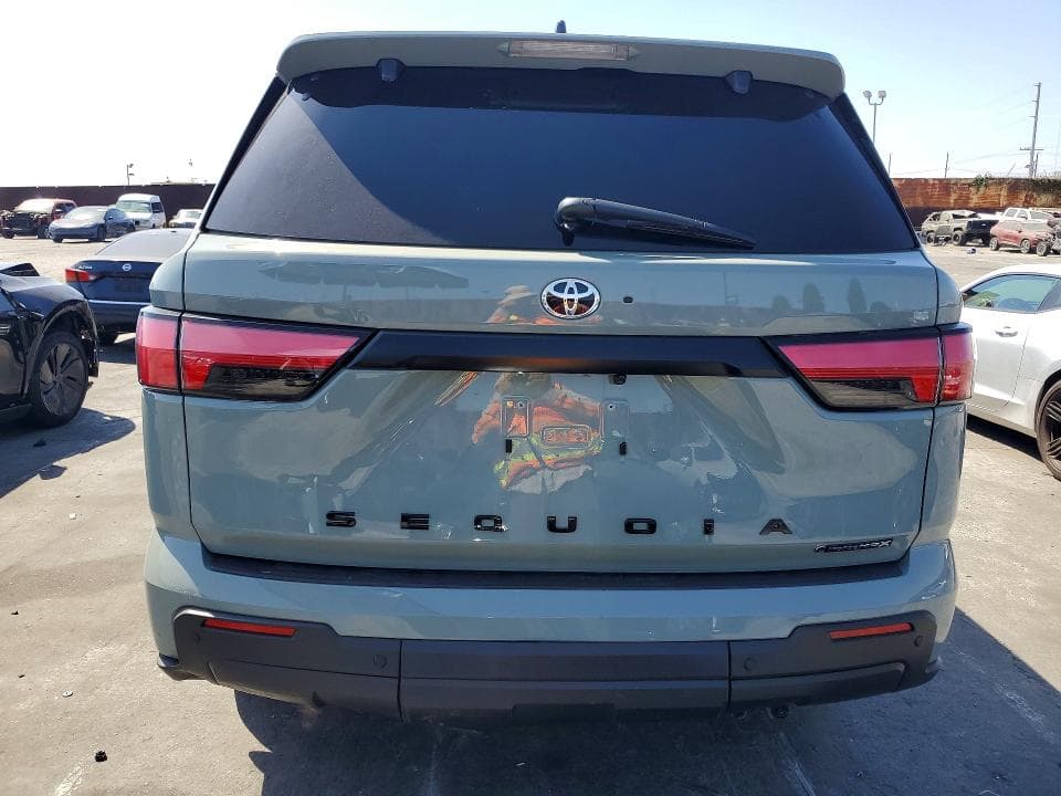 2025 TOYOTA SEQUOIA SR5 6