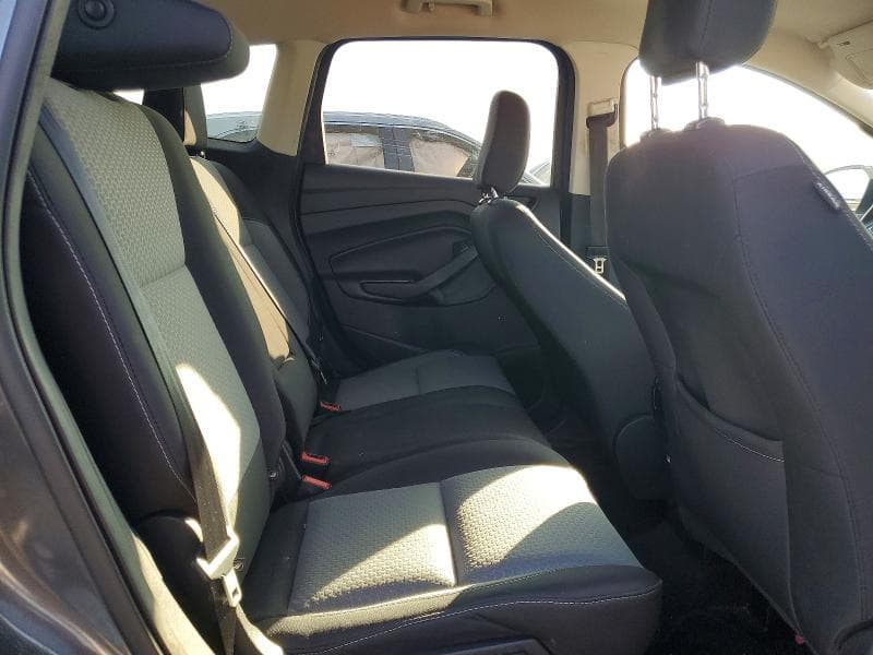2019 FORD ESCAPE SE 11