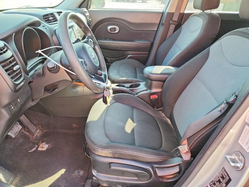 2019 KIA SOUL + 7