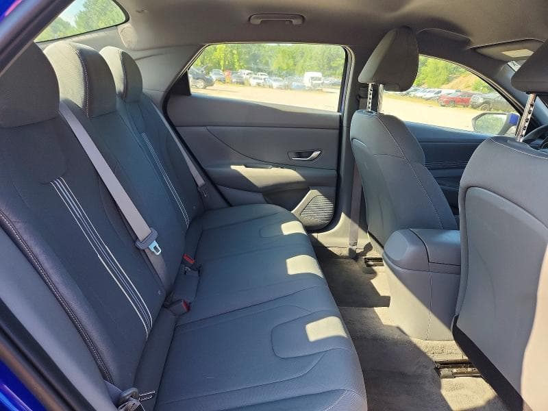 2023 HYUNDAI ELANTRA SEL 10