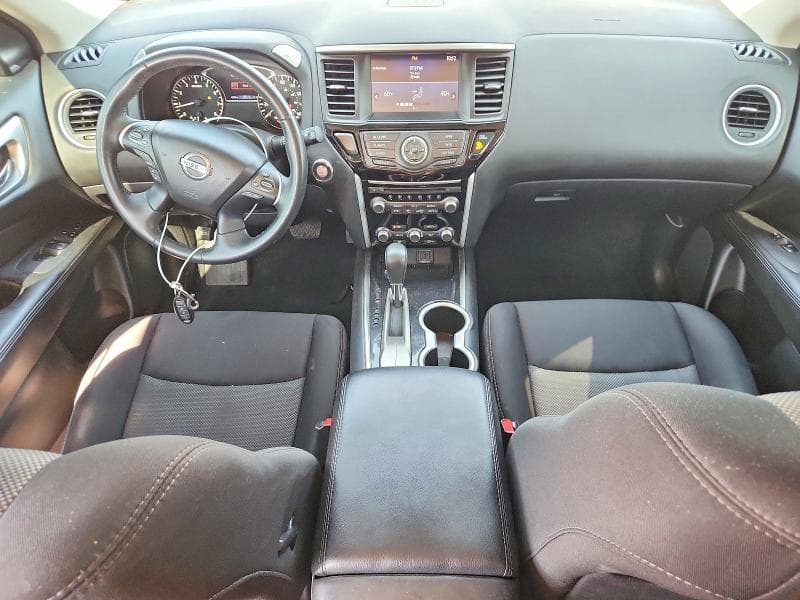 2019 NISSAN PATHFINDER SV 8