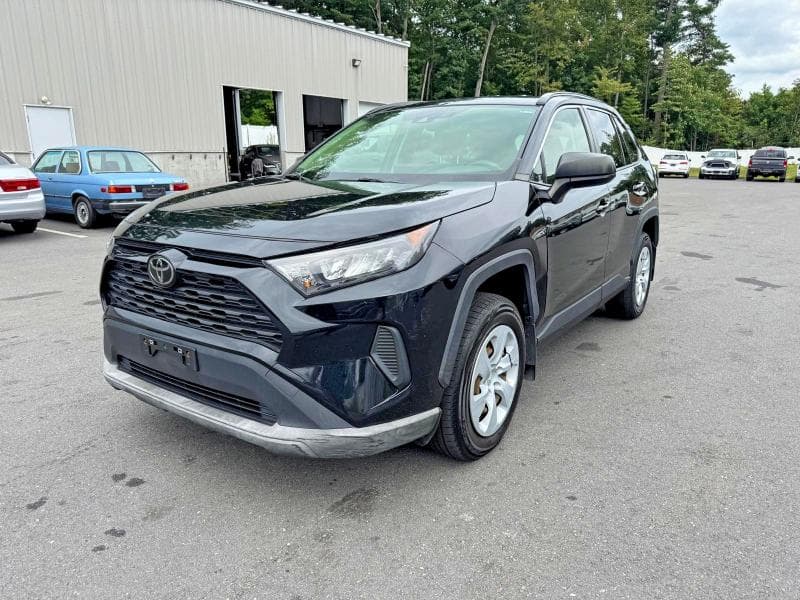 2019 TOYOTA RAV4 LE - 1