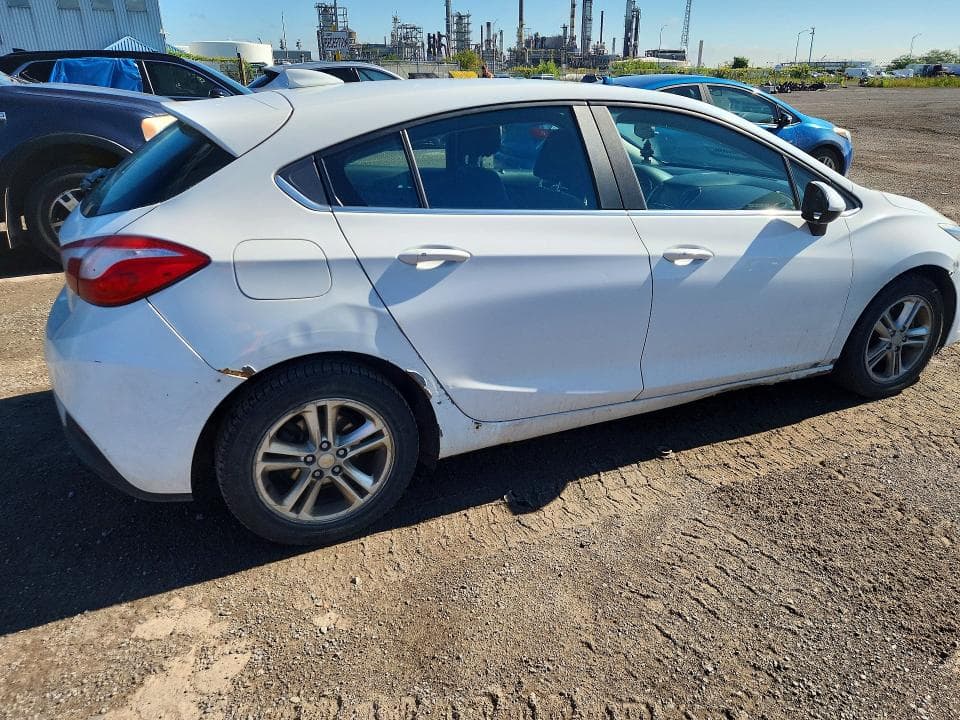 2017 CHEVROLET CRUZE LT 3