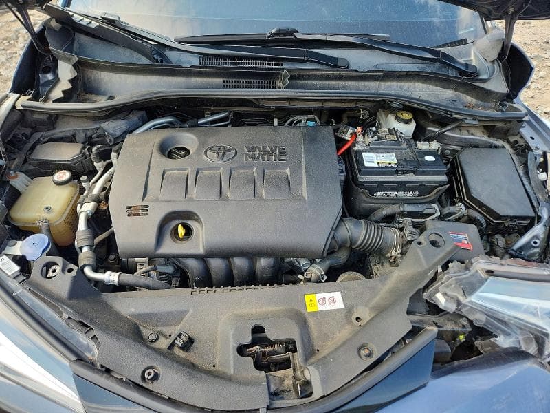 2018 TOYOTA C-HR XLE PREMIUM 11