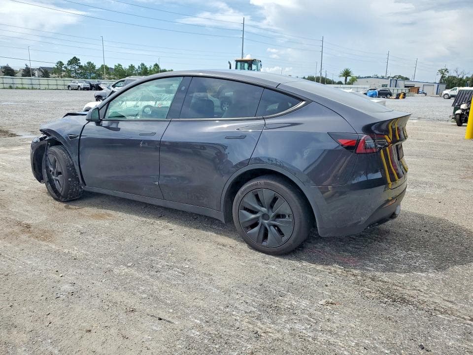 2024 TESLA MODEL Y 2