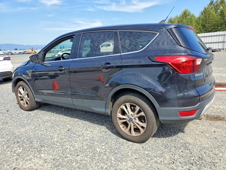 2019 FORD ESCAPE SE 2