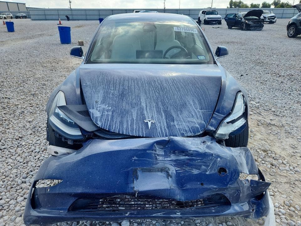 2018 TESLA MODEL 3 5