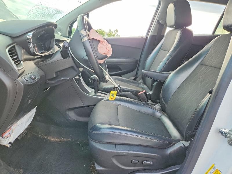2018 CHEVROLET TRAX 1LT 7