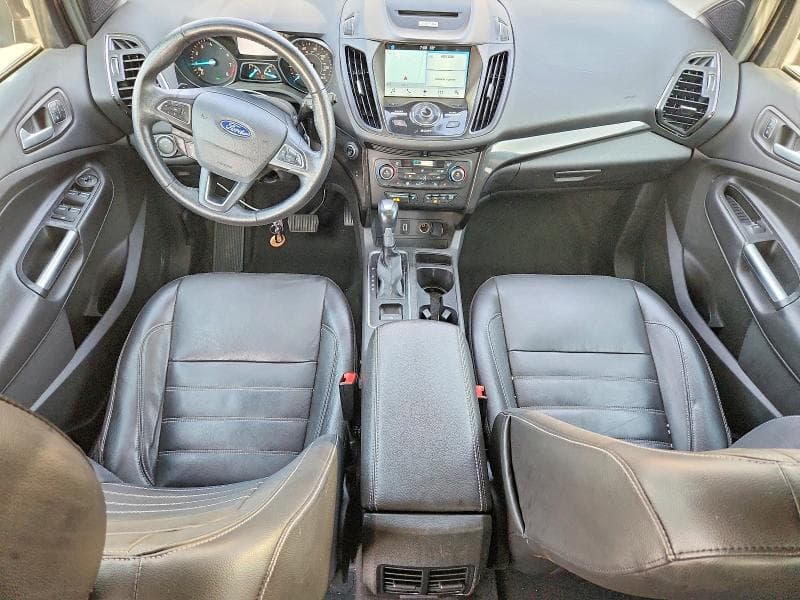2017 FORD ESCAPE TITANIUM 8