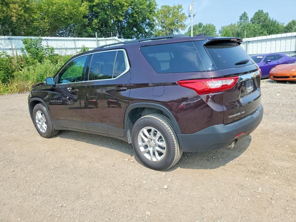 2021 CHEVROLET TRAVERSE LT 2