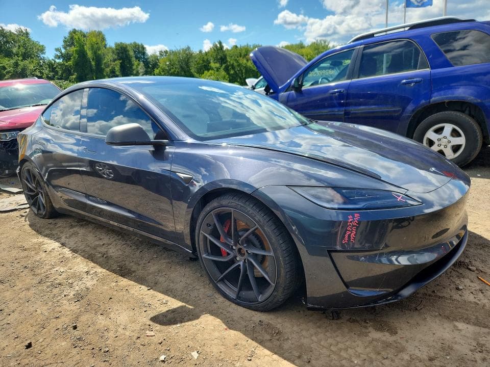 2024 TESLA MODEL 3 4