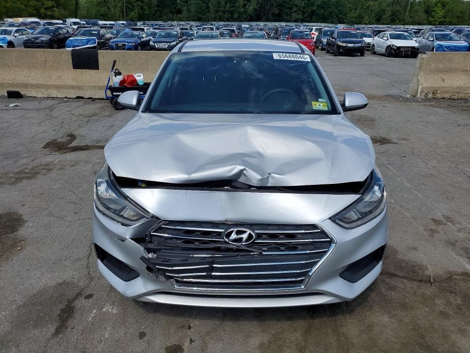 2019 HYUNDAI ACCENT SE 5
