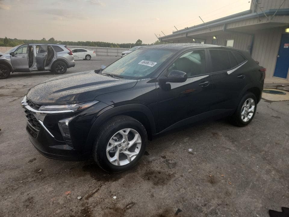 2026 CHEVROLET TRAX LS - 1