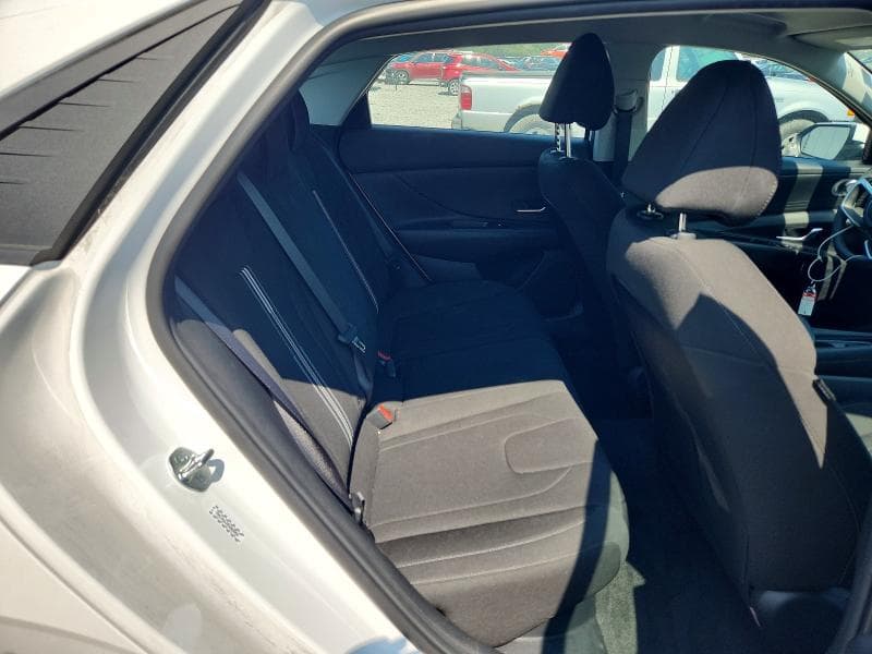 2023 HYUNDAI ELANTRA BLUE 10