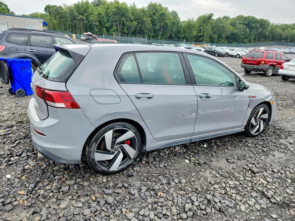 2022 VOLKSWAGEN GTI SE 3