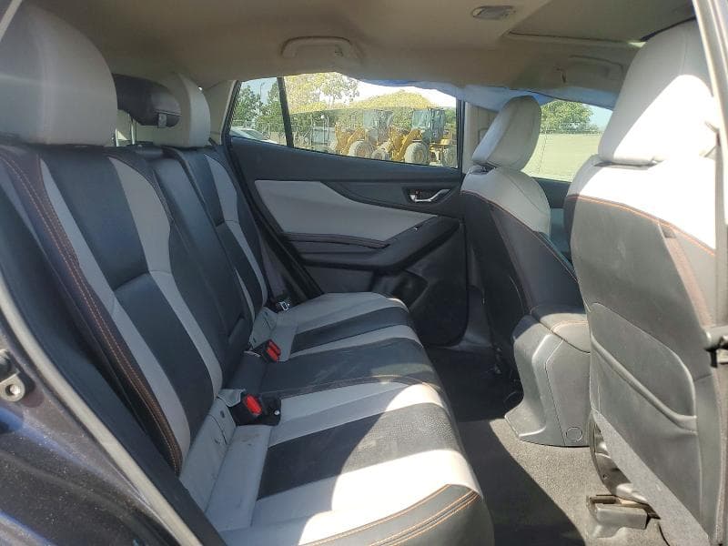 2018 SUBARU CROSSTREK LIMITED 11